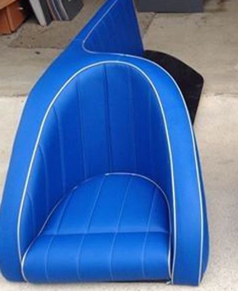 Assento de barco em pele azul